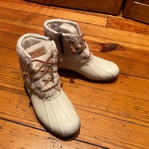 Sperry Duck Boots Ivory